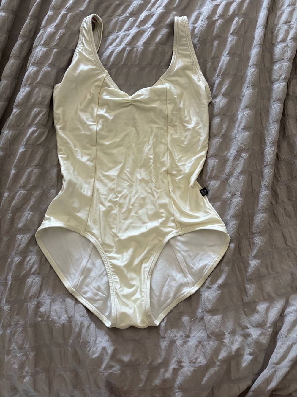 Women Jules dance wear medium Cream leotard